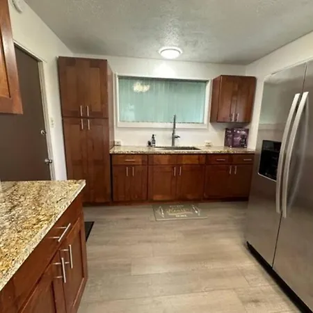Cozy 2 Bedroom Near Volcano Park Mountain View Exterior photo