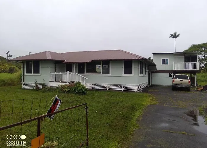 Cozy 2 Bedroom Near Volcano Park