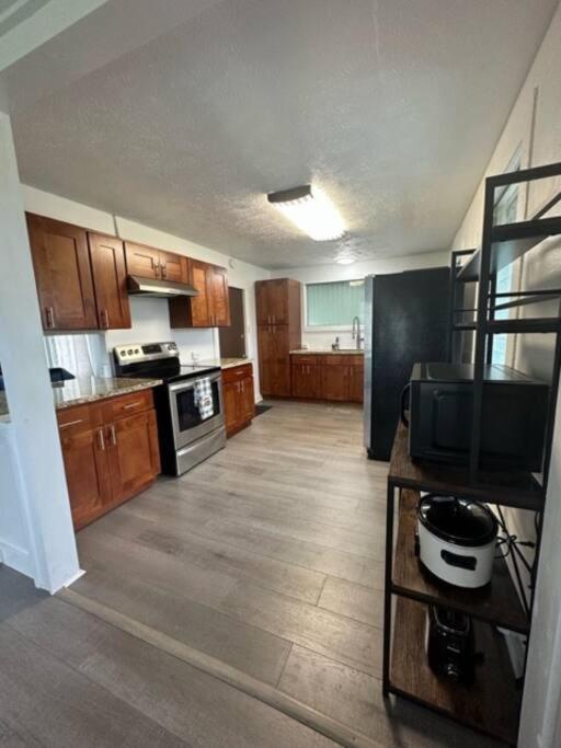 Holiday home Cozy 2 Bedroom Near Volcano Park