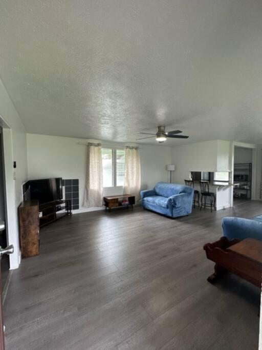 Cozy 2 Bedroom Near Volcano Park Holiday home